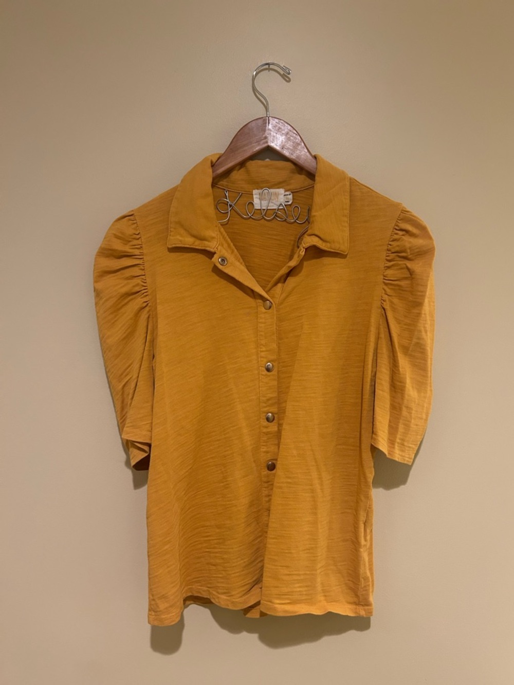 Nation LTD Mustard 3/4 Puff Sleeve Polo Top with Gold Buttons Size M - Picture 4 of 7